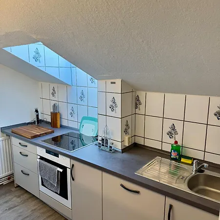 Oberdeck Fuer 4 Personen, Wifi, Parkplaetze Uvm * Brokstedt