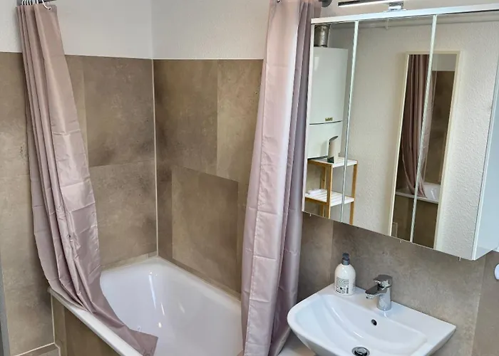 Apartment Oberdeck Für 4 Personen, Wifi, Parkplätze Uvm Brokstedt